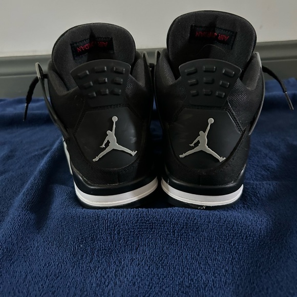 Air Jordan 4 Retro SE “Black Canvas” Size 9 - Picture 3 of 7